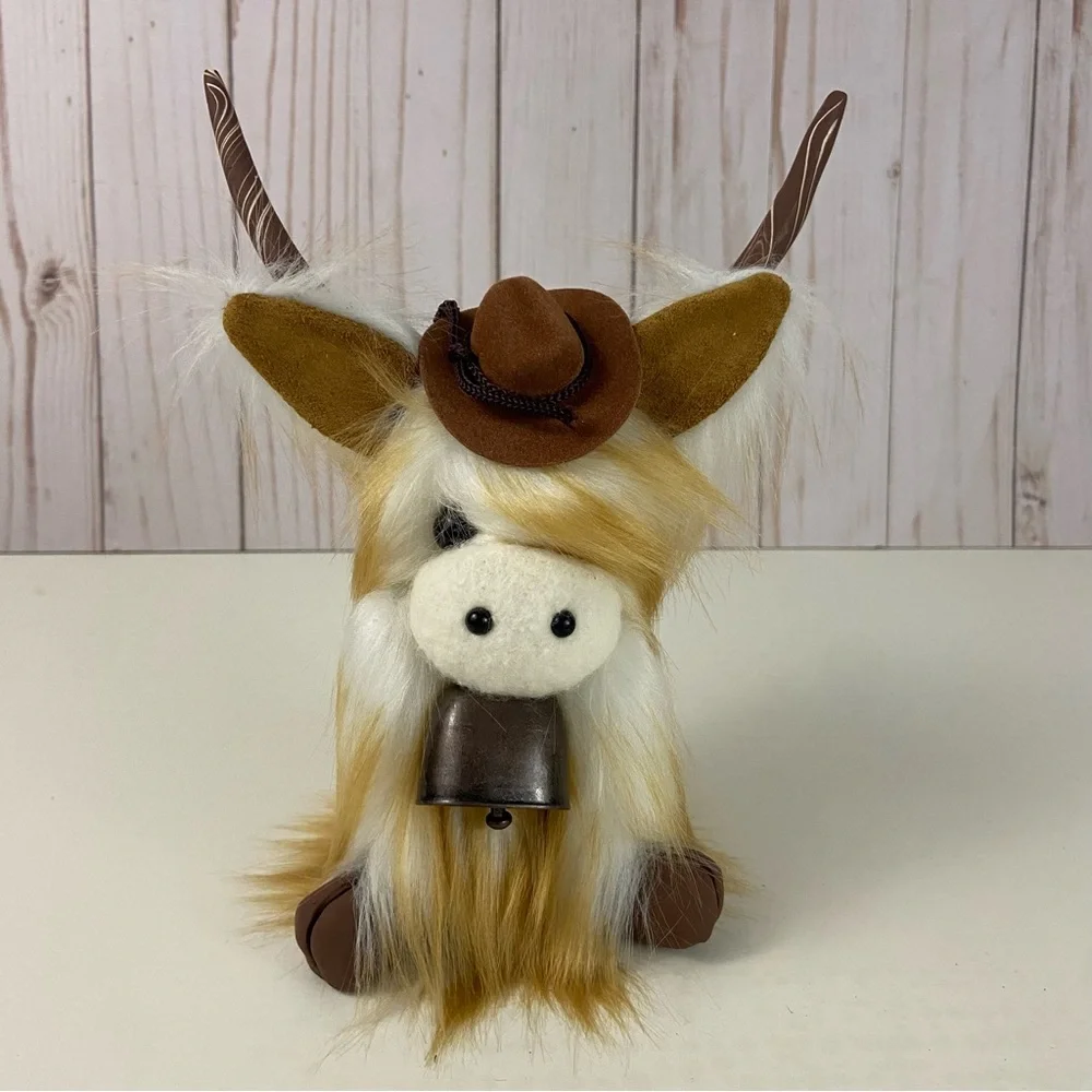 ❌ SOLD Highland Cow Coo Gnome Tan White Cowboy Hat Bell Handmade Farmhouse Home - Picture 3 of 12